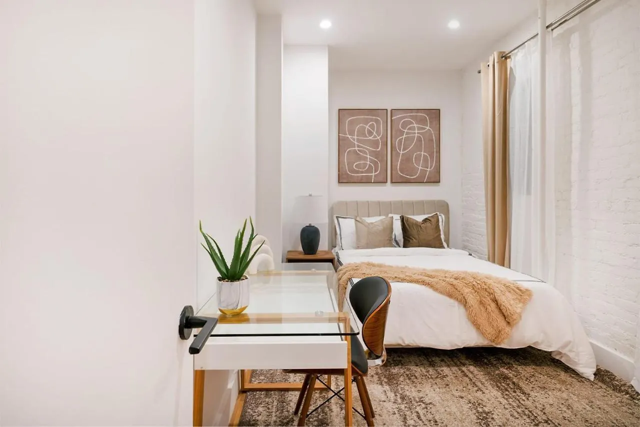 1290-6 Newly Renovated 2 Bedrooms In Ues New York Apartment